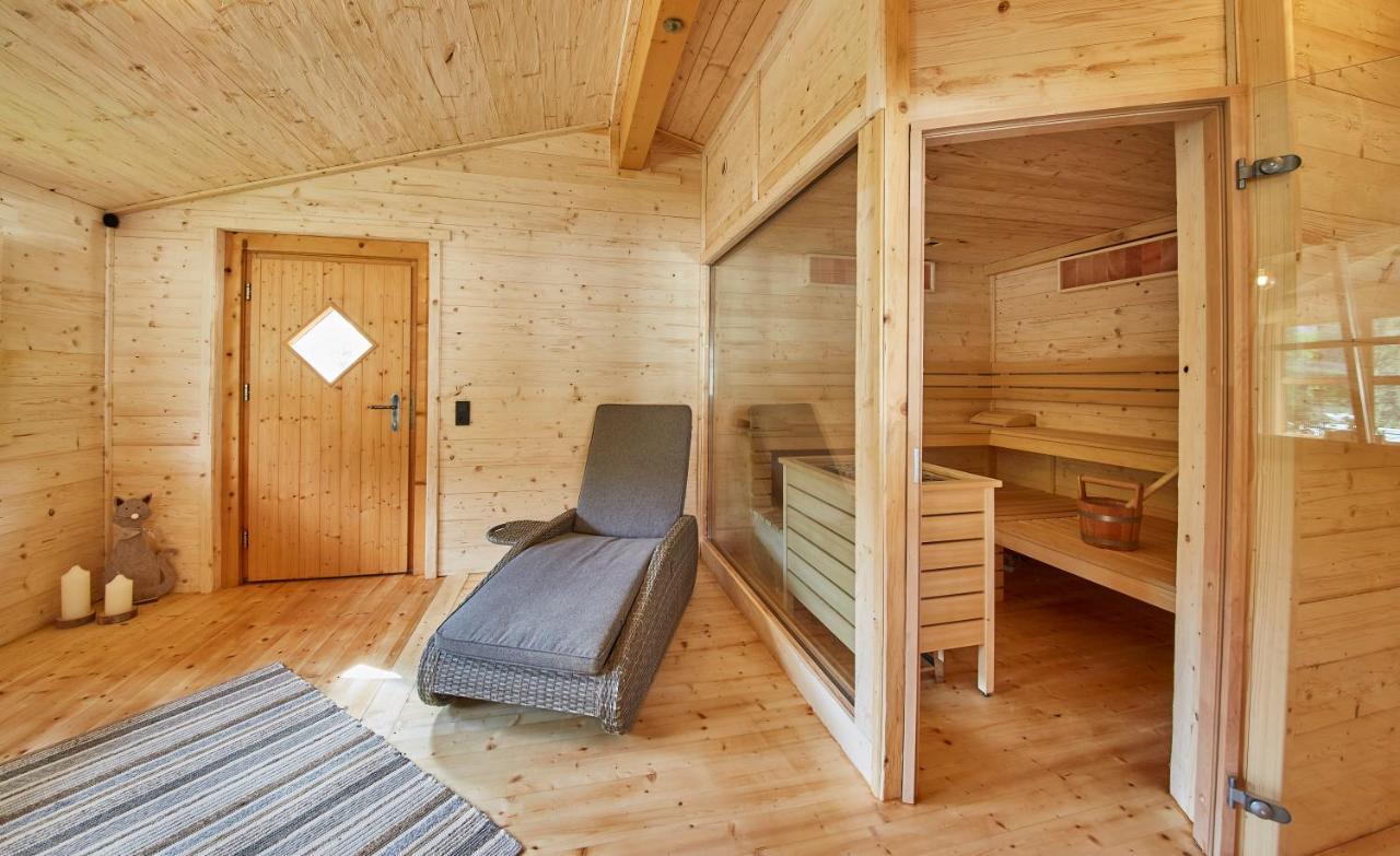Holiday Lodge Frei & Wild Viehhofen Exteriör bild